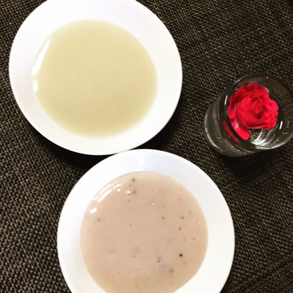 花粉症対策甘酒 もち米の粥、米麹 25時間熟成 極甘甘酒 古代米と米、米麹 2ヶ月経過 微発泡飲んでると少しずつ、鼻水、咳、目の痒みが緩和